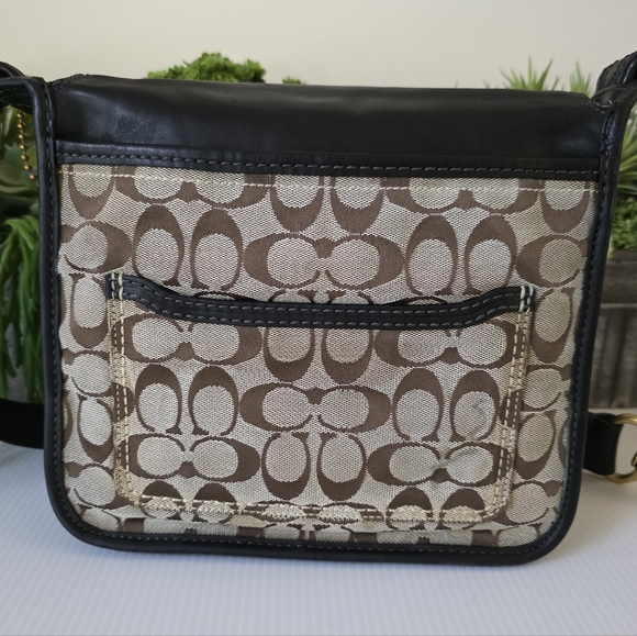 Y2K Coach Bleeker Signature Jacquard Crossbody Black Leather Guitar Strap - Picture 7 of 16